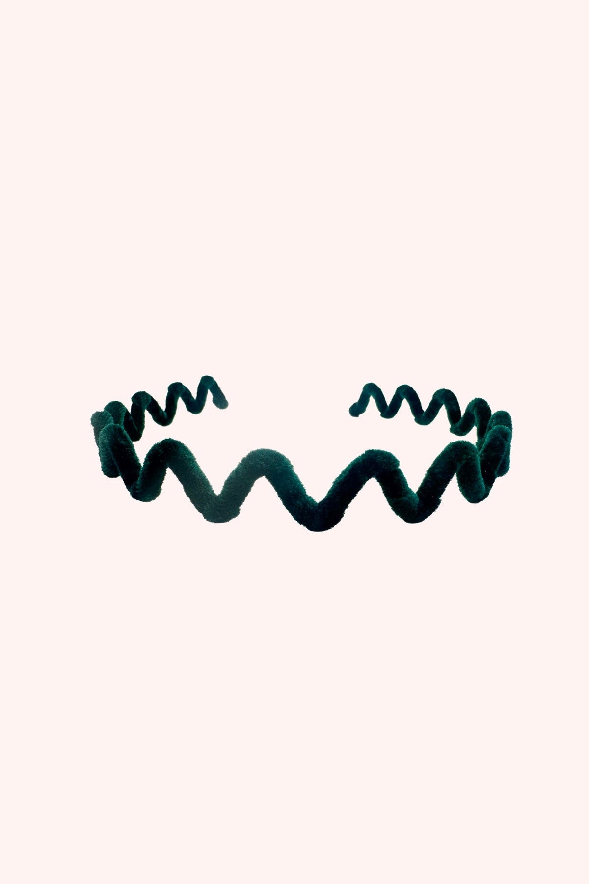 Wavy Velvet Headband Emerald | Anna Sui