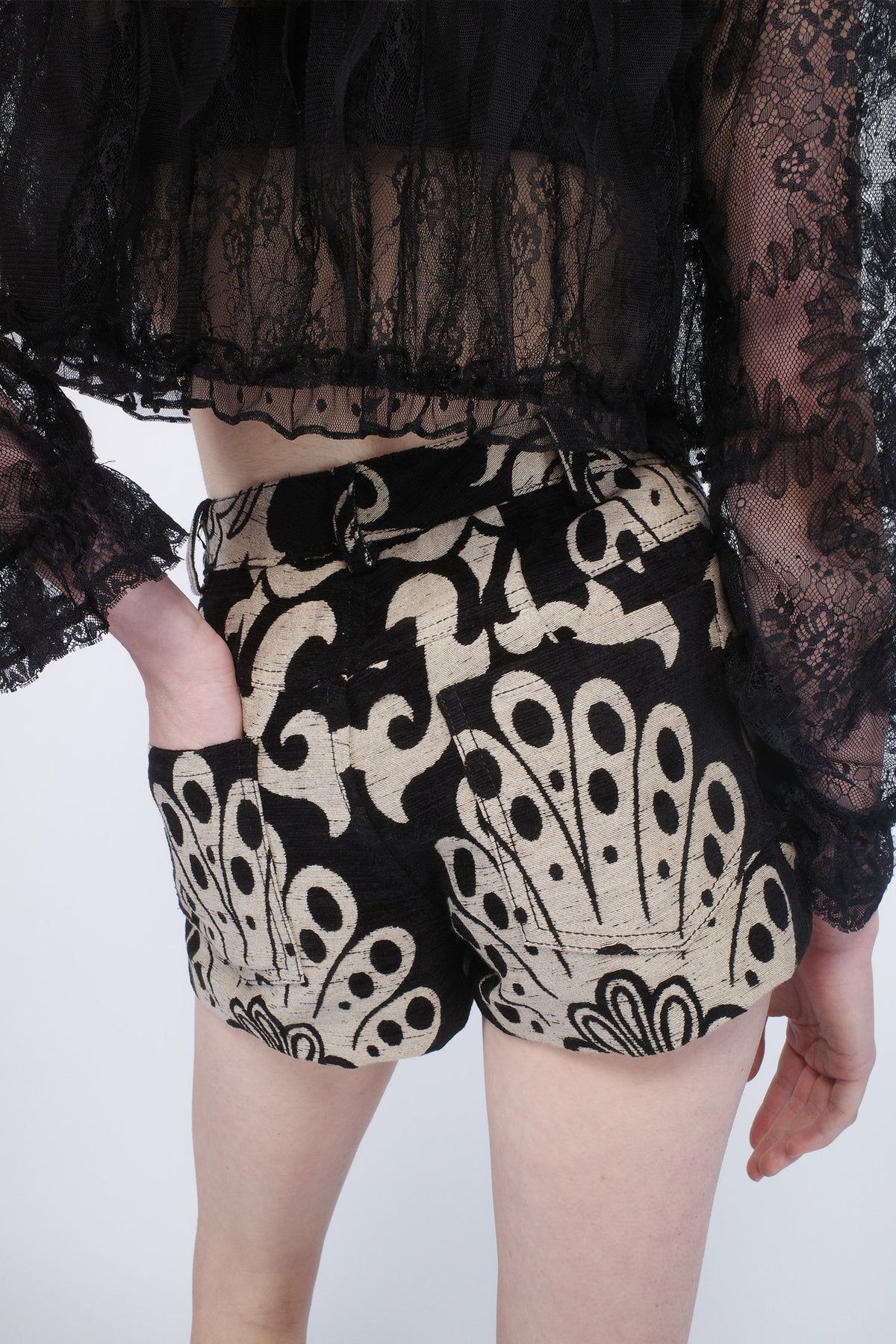 Beardsley Tapestry Shorts | Anna Sui