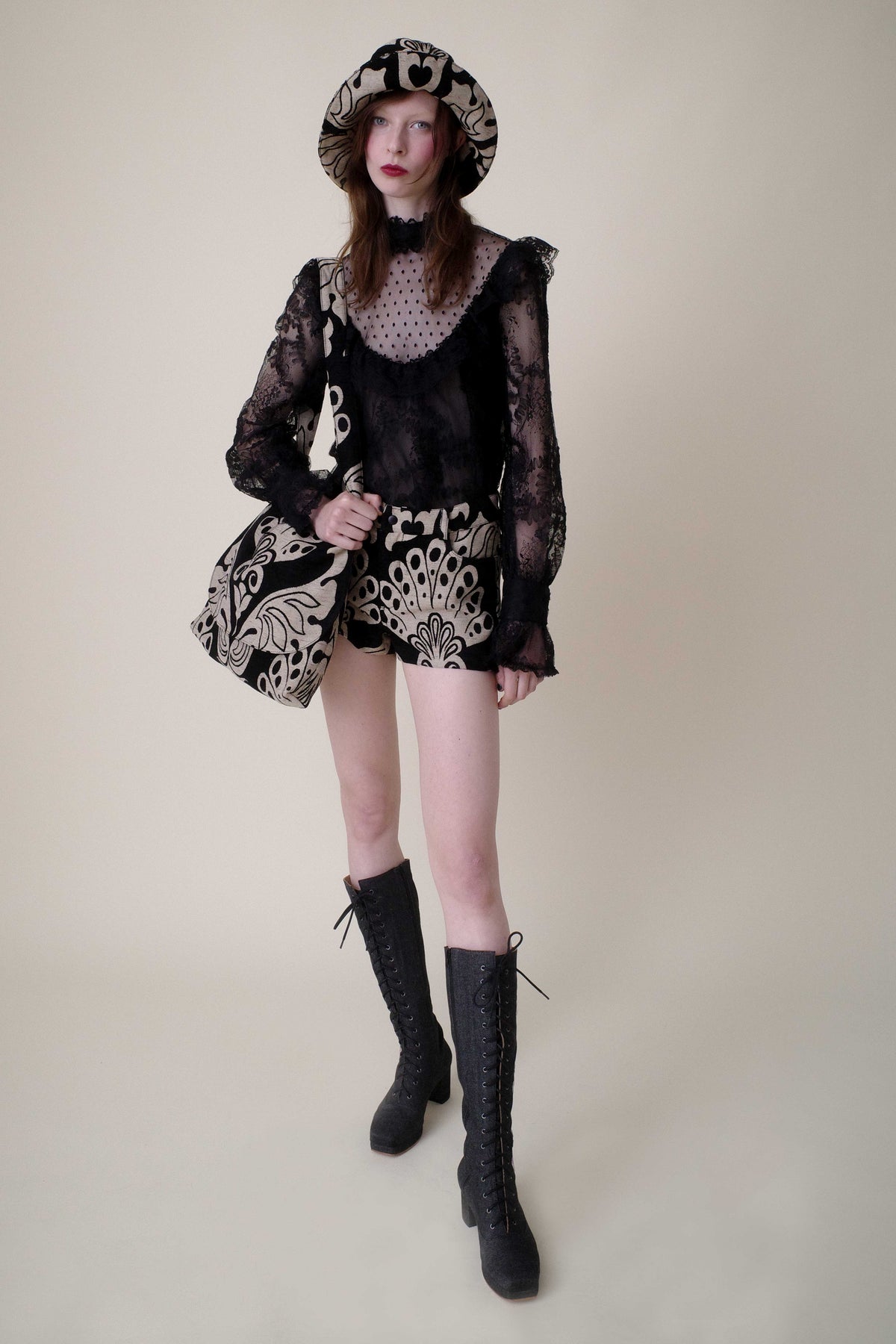 Beardsley Tapestry Shorts | Anna Sui