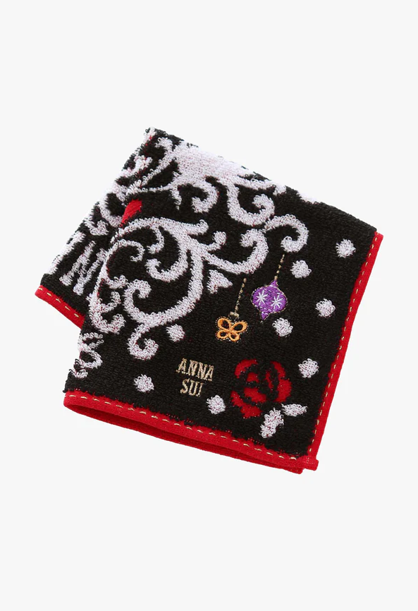 Rose Ornament Washcloth | Anna Sui
