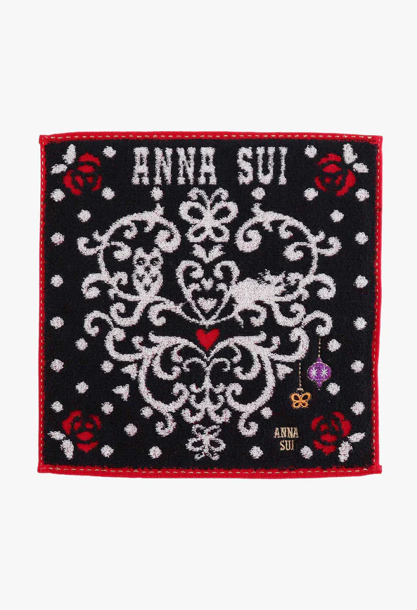 Rose Ornament Washcloth | Anna Sui