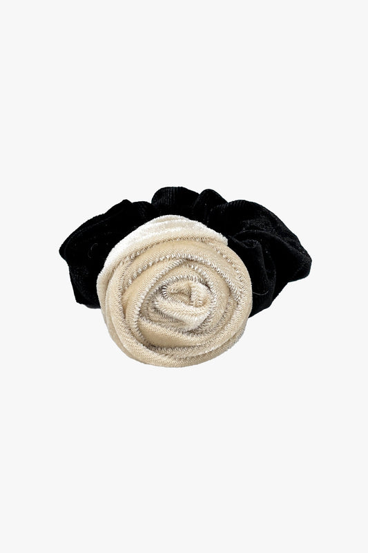 Velvet Rosette Scrunchie - Ivory | Anna Sui