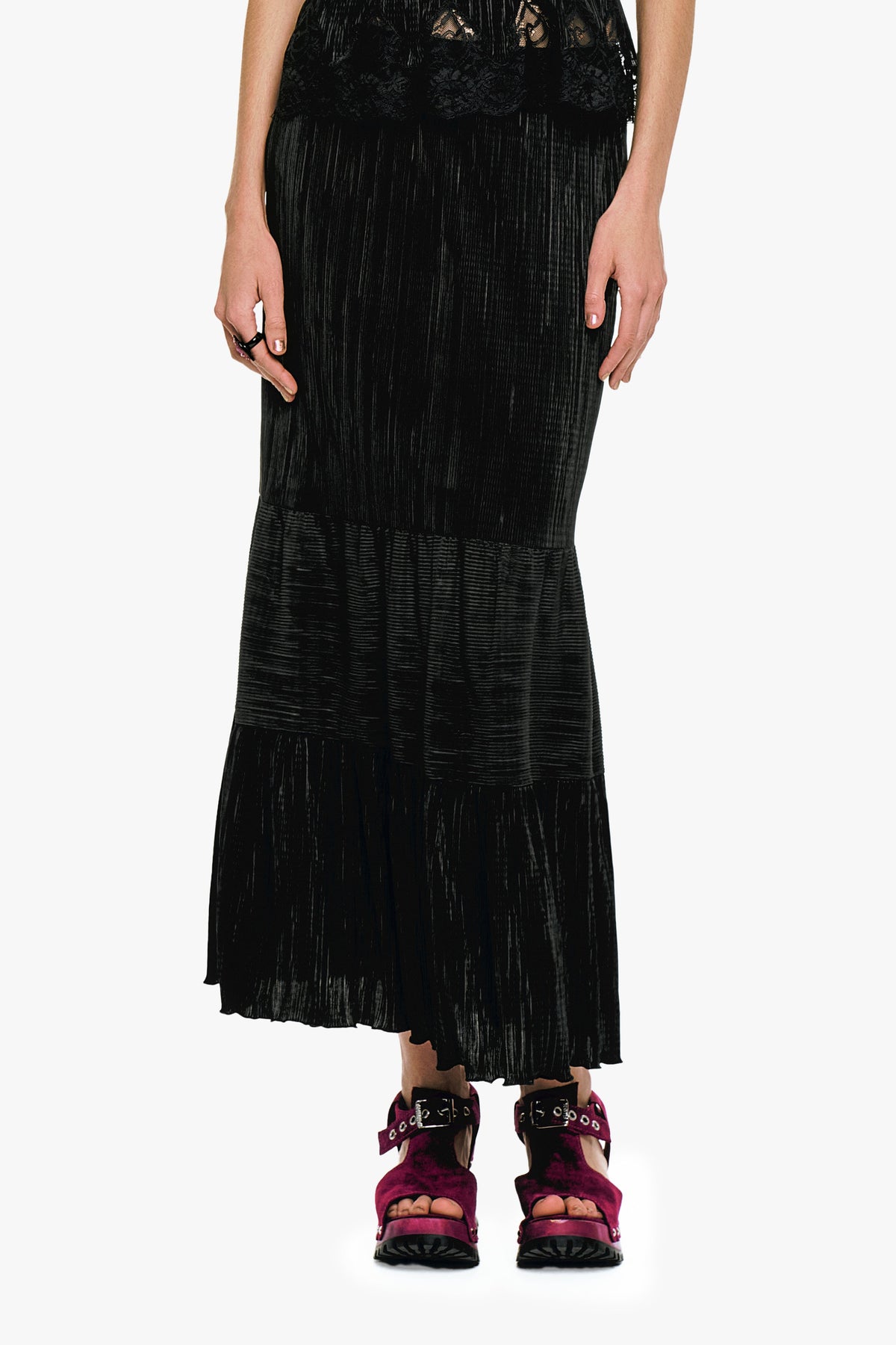 Plissé Tiered Maxi Skirt - Black | Anna Sui