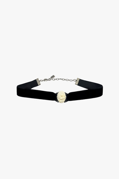 Oval Rose Choker - Ivory | Anna Sui