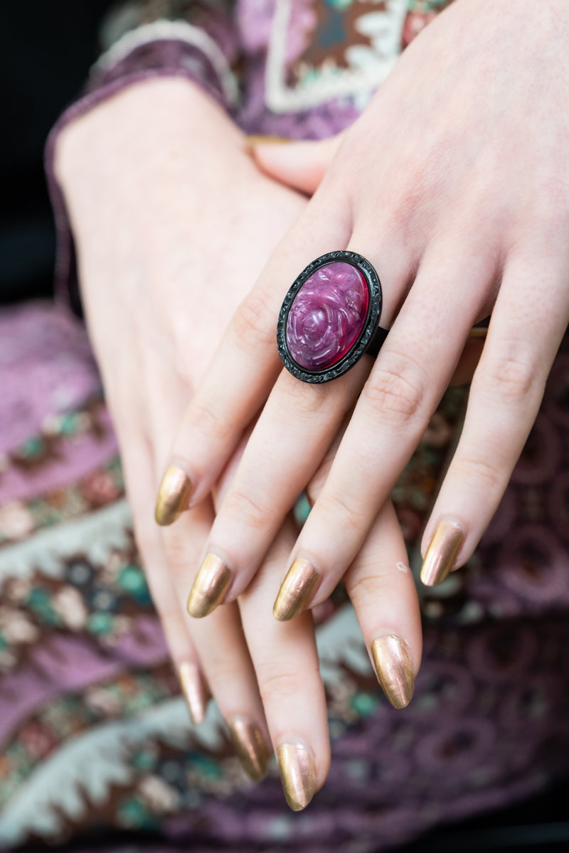 Carved Rose Ring - Dusty Rose | Anna Sui