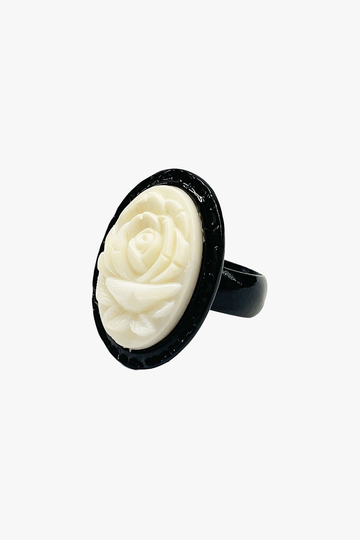 Carved Rose Ring - Ivory | Anna Sui