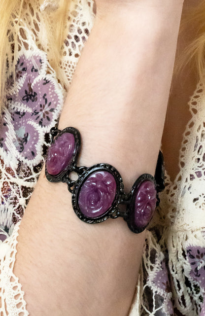 Carved Rose Black Bracelet - Dusty Rose | Anna Sui