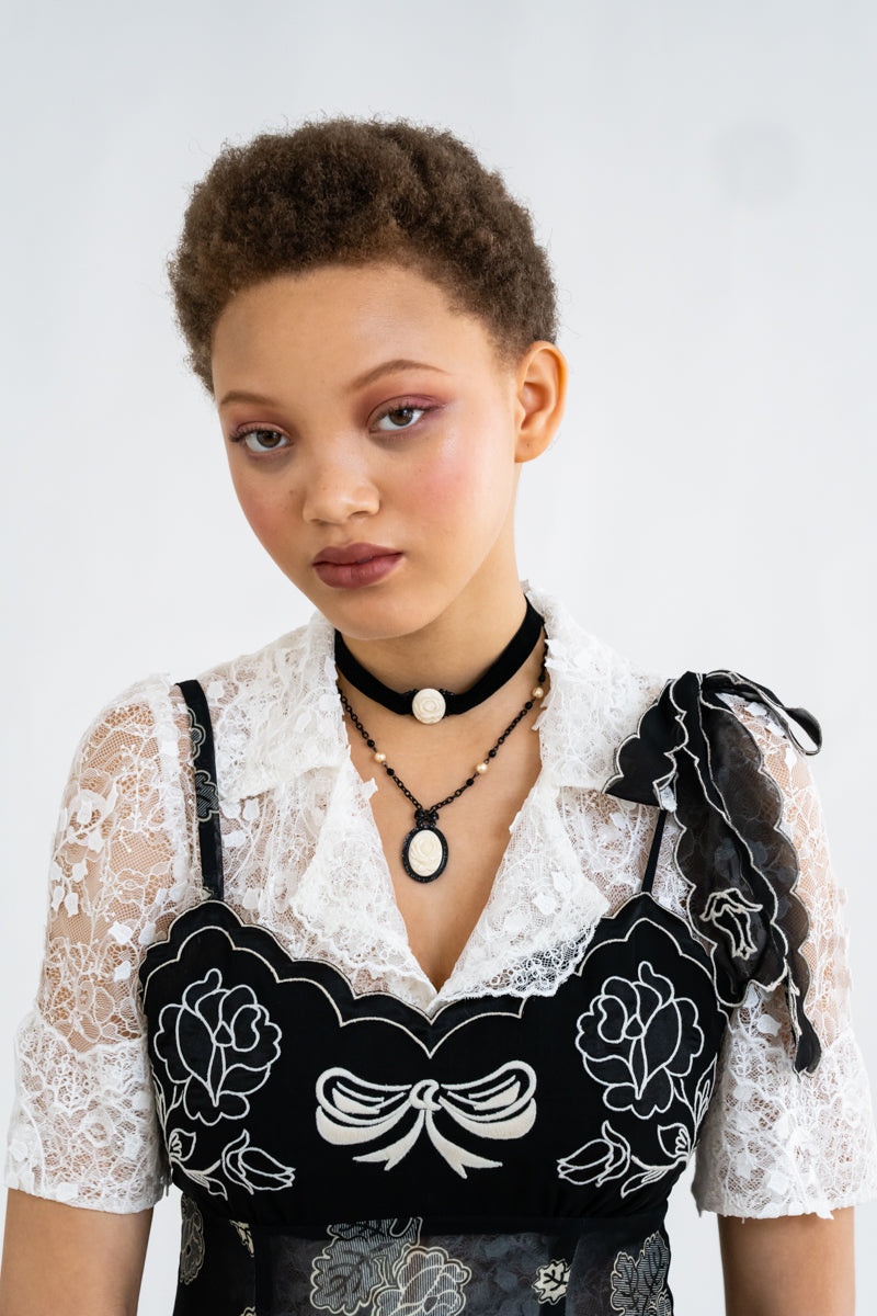 Carved Rose Victorian Necklace & Choker Set – Ivory | Anna Sui