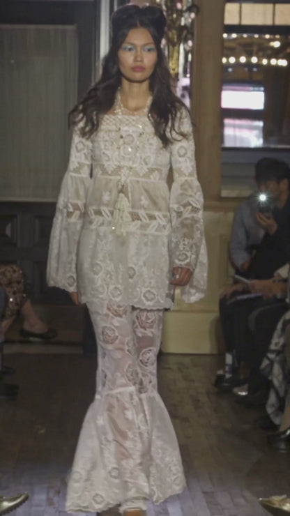 Cottage Rose Lace Mini Dress | Anna Sui