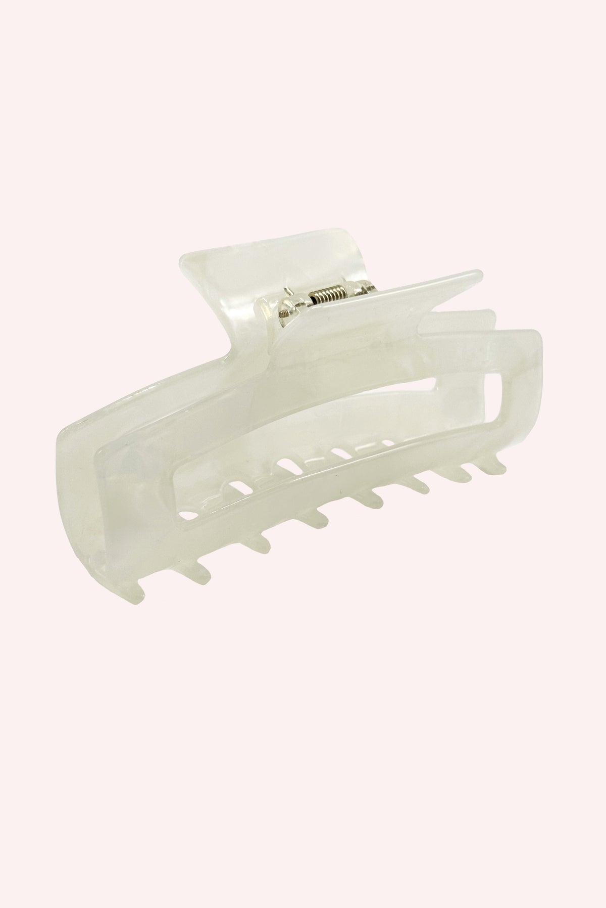 Jumbo Peek-a-Boo Clip Ivory | Anna Sui