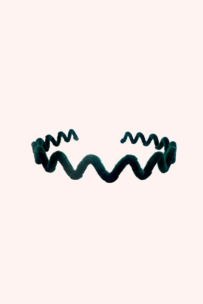 Wavy Velvet Headband Emerald | Anna Sui