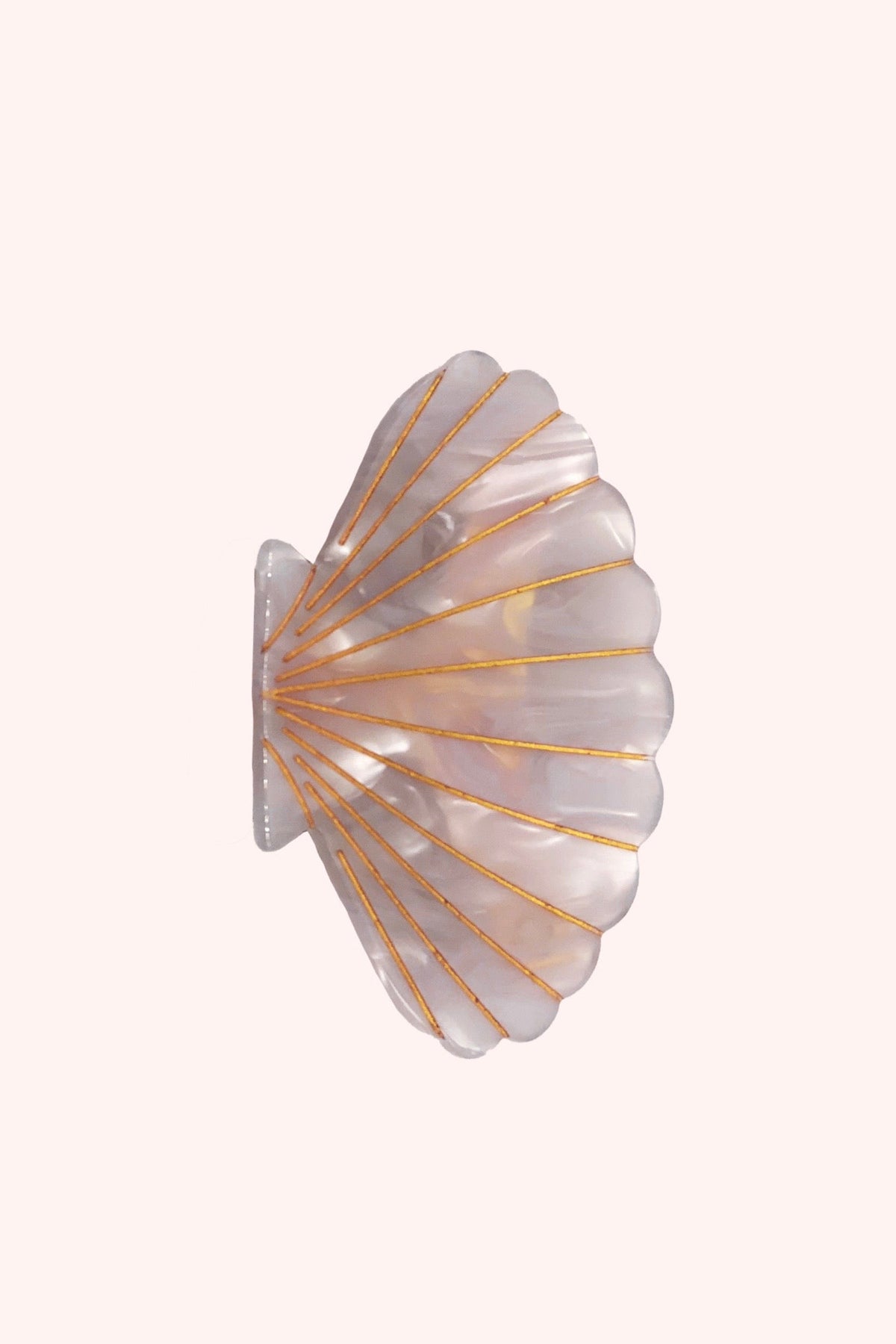 Large Rosie Pink Pastel Sea Shell Jaw Clip | Anna Sui