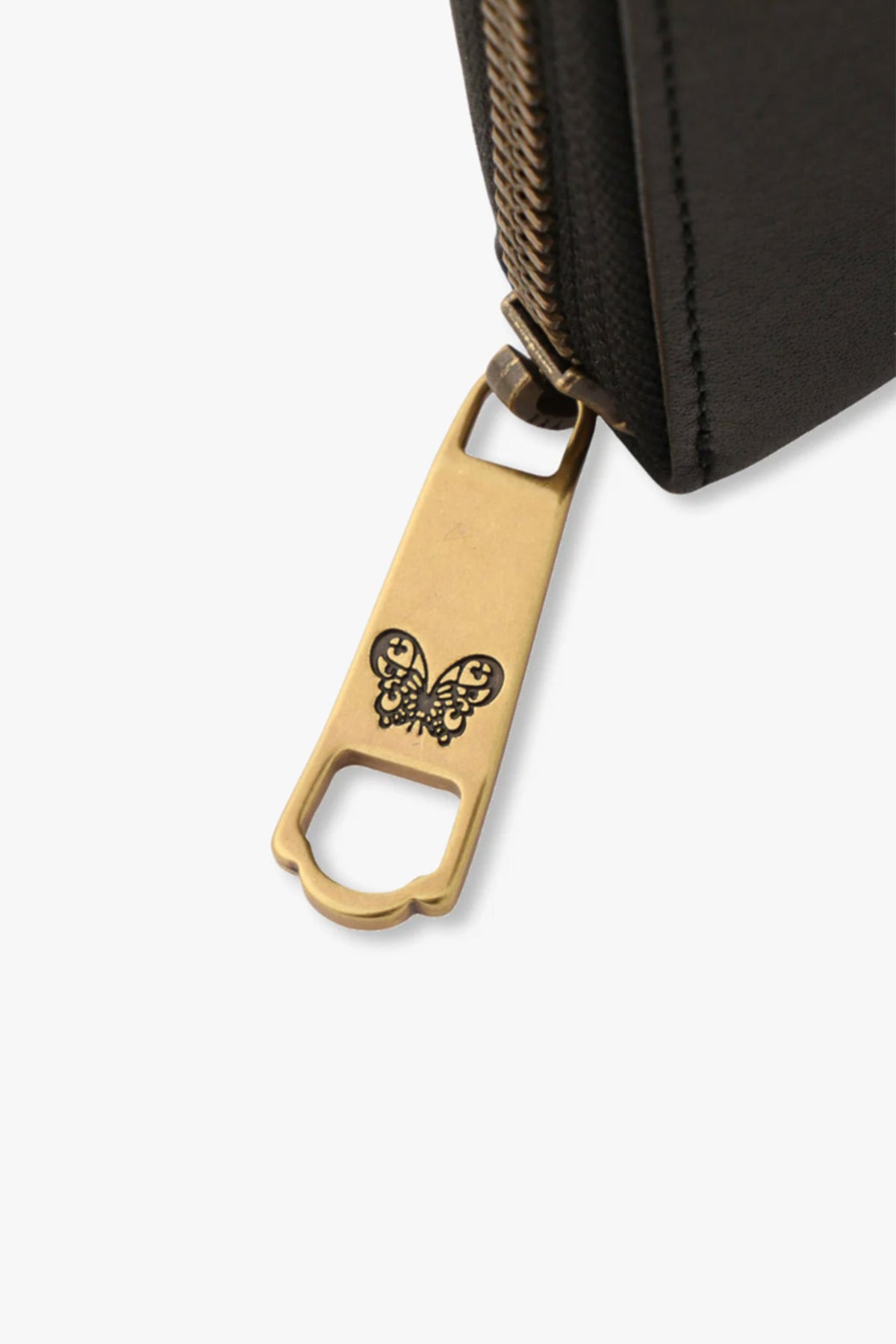 Black Retro Button Wallet | Anna Sui